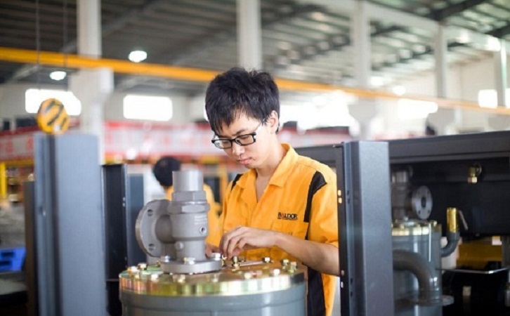 螺桿空壓機維修到底是采用哪種方式呢？